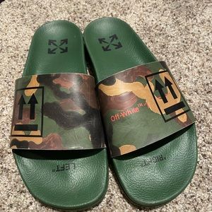 Off White Double Arrow Camo Slides